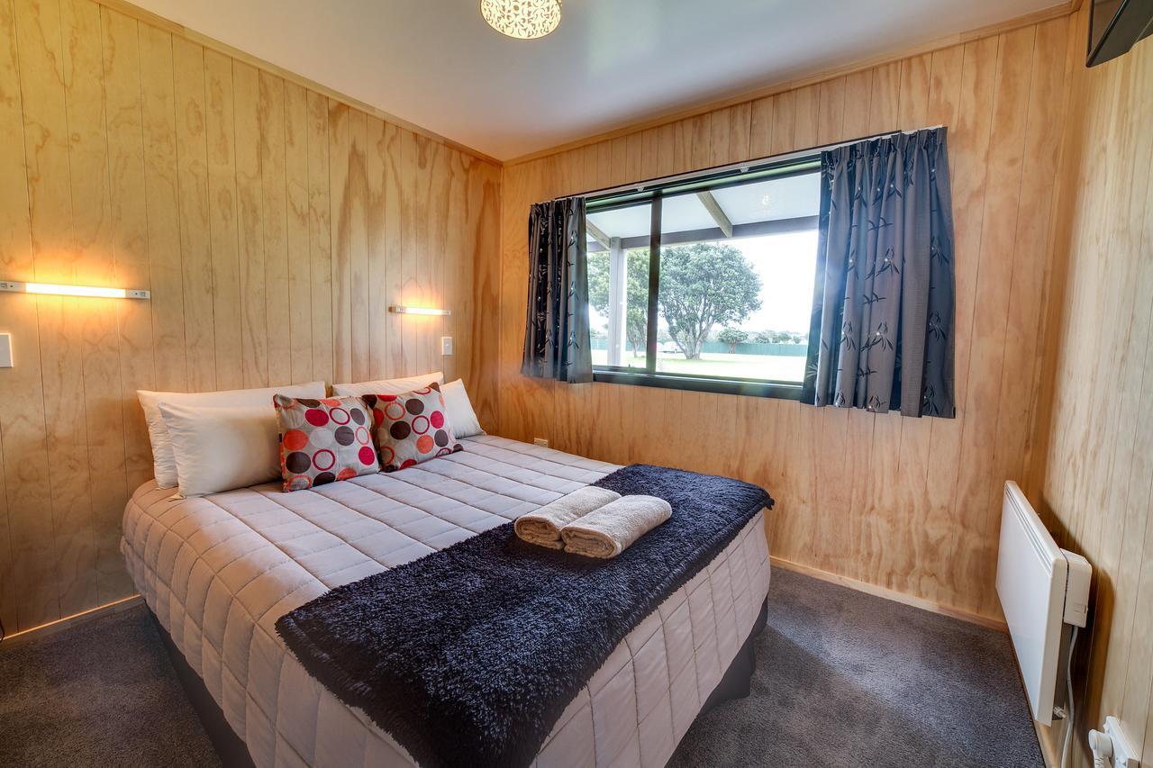Wellington Top 10 Holiday Park Lower Hutt Exterior foto