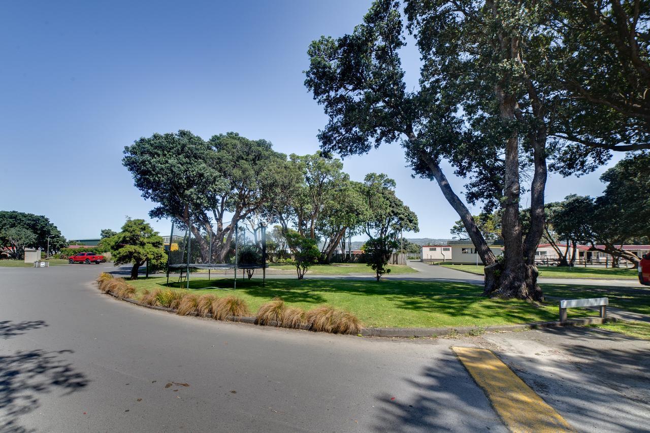 Wellington Top 10 Holiday Park Lower Hutt Exterior foto