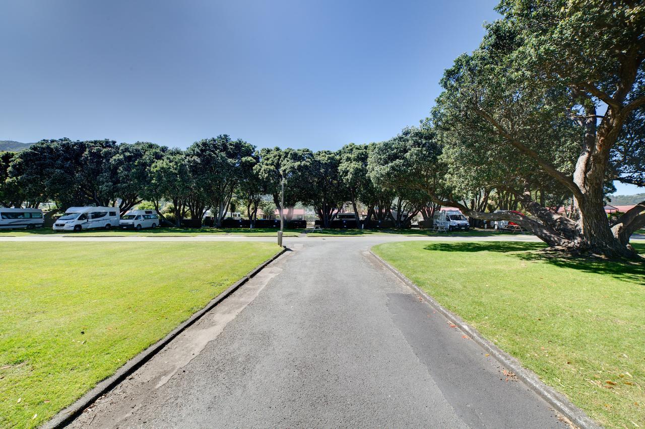 Wellington Top 10 Holiday Park Lower Hutt Exterior foto