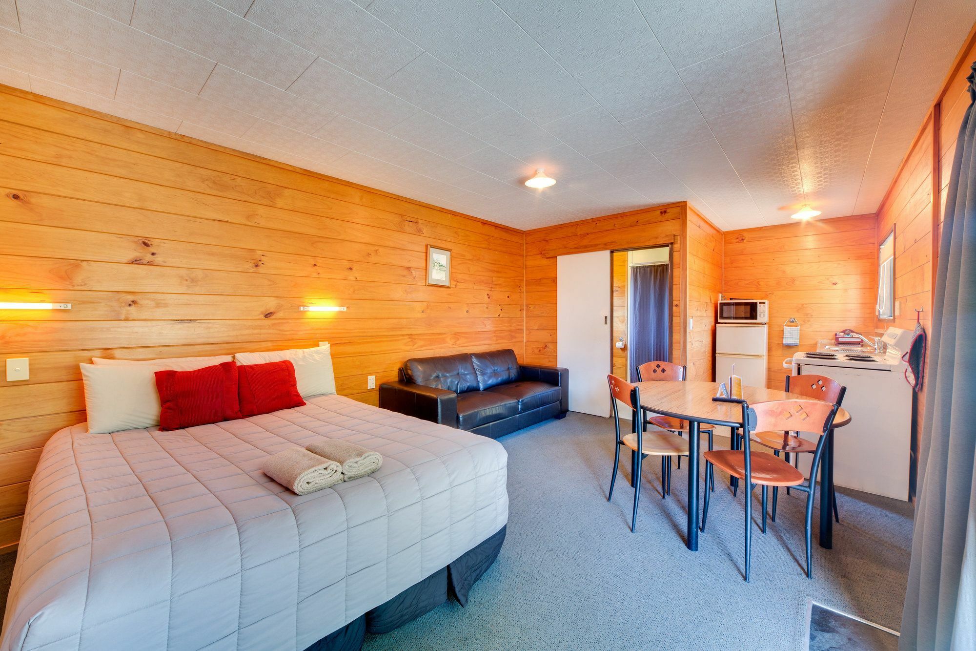 Wellington Top 10 Holiday Park Lower Hutt Exterior foto