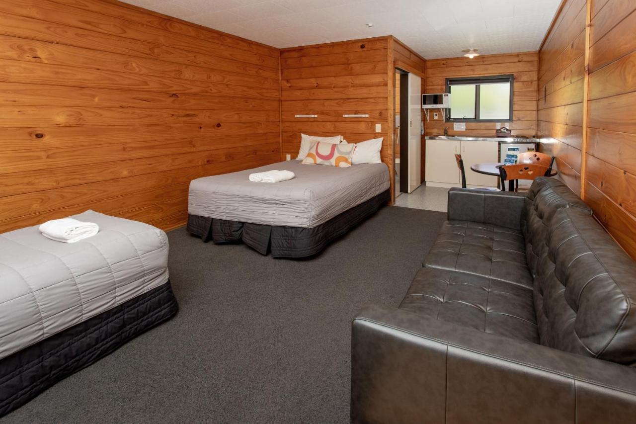 Wellington Top 10 Holiday Park Lower Hutt Exterior foto